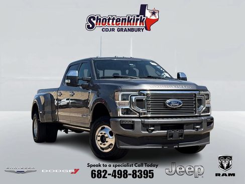 Used 2021 Ford F350 Platinum AWD/4WD image 1