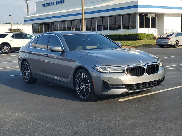 Used 2023 BMW 530e RWD image 36