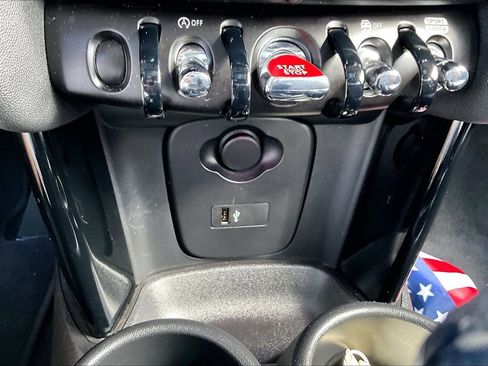 Used 2023 MINI Cooper S image 16