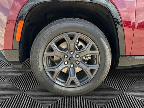 New 2026 Jeep Grand Wagoneer Limited w/ Premium Group II image 14