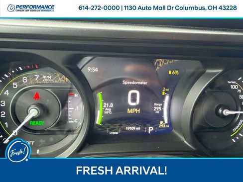 Used 2024 Jeep Wrangler Unlimited AWD/4WD image 20