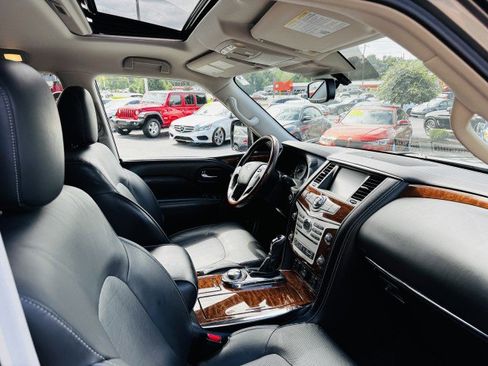 Used 2019 INFINITI QX80 Luxe image 19