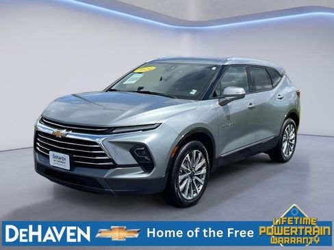 Used 2024 Chevrolet Blazer Premier AWD/4WD image 2