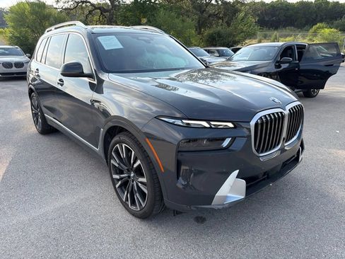Certified 2026 BMW X7 xDrive40i AWD/4WD image 4