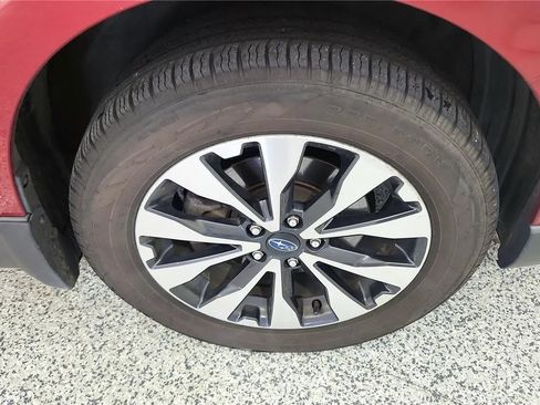 Used 2016 Subaru Outback 2.5i Limited AWD/4WD image 13