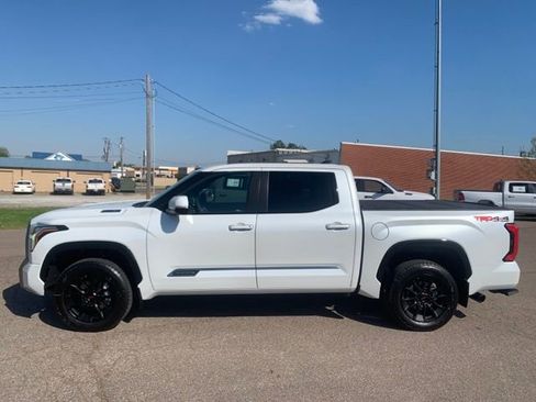 New 2026 Toyota Tundra Limited AWD/4WD image 4