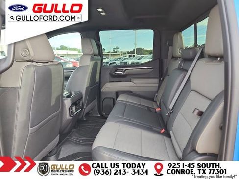 Used 2025 Chevrolet Silverado 1500 ZR2 w/ Technology Package image 15