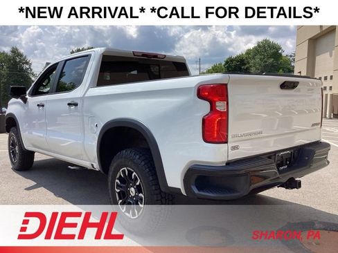 Used 2022 Chevrolet Silverado 1500 ZR2 w/ Technology Package AWD/4WD image 6