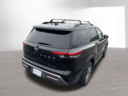 New 2026 Nissan Pathfinder SL image 33