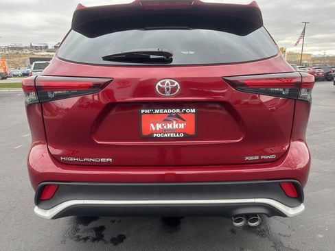 New 2026 Toyota Highlander XSE image 3