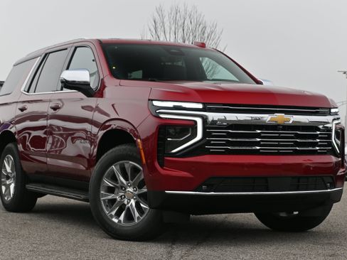New 2026 Chevrolet Tahoe Premier AWD/4WD image 2