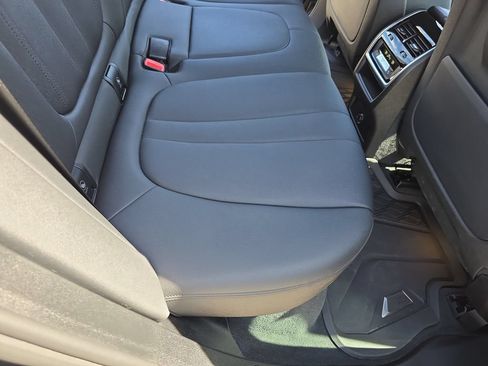 Used 2020 BMW X5 xDrive40i w/ Convenience Package AWD/4WD image 15