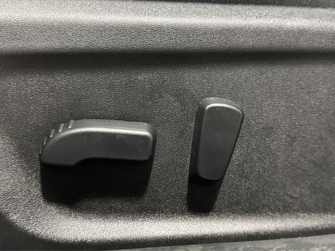 Used 2025 Nissan Altima 2.5 SV image 18