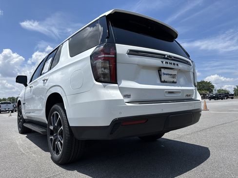 Used 2023 Chevrolet Tahoe RST w/ Luxury Package AWD/4WD image 8