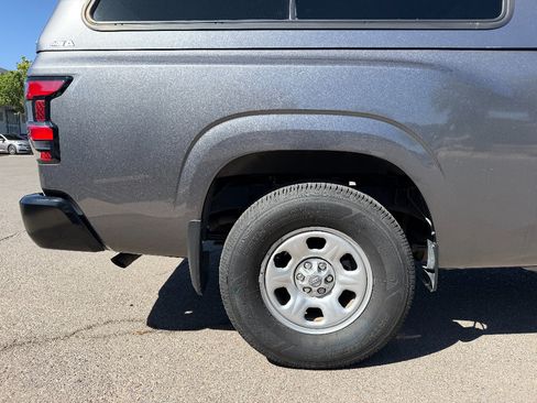 Used 2022 Nissan Frontier S w/ Technology Package RWD image 6