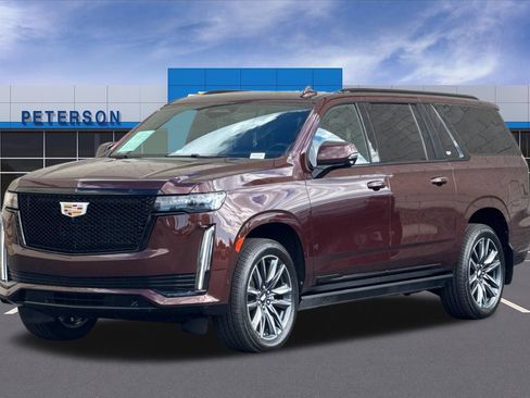 Certified 2022 Cadillac Escalade ESV Sport Platinum AWD/4WD image 8
