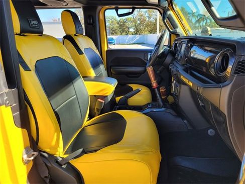 Used 2019 Jeep Wrangler Sport image 19