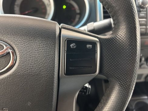 Used 2013 Toyota Tacoma 4x4 Access Cab image 25