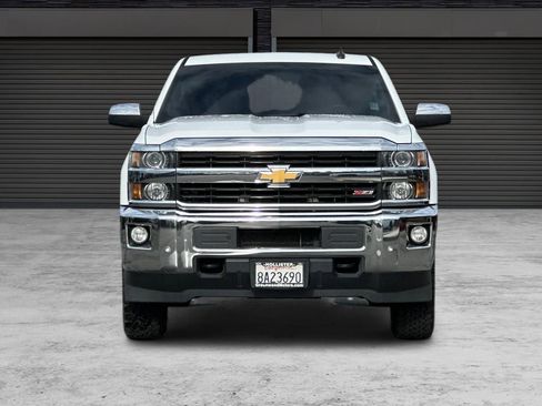 Used 2015 Chevrolet Silverado 2500 LTZ w/ LTZ Plus Package image 10