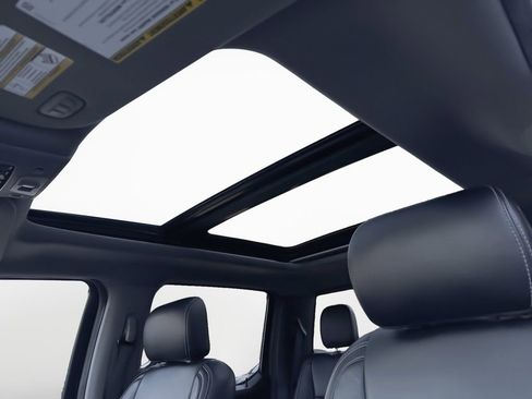 Used 2020 Ford F250 Lariat w/ Lariat Ultimate Package image 17