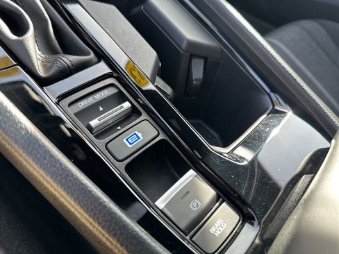 Used 2023 Honda Accord Sport image 27