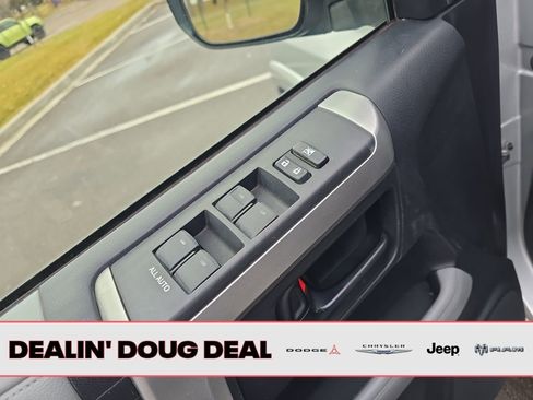 Used 2013 Toyota 4Runner SR5 image 12