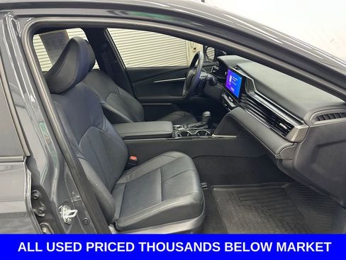 Used 2025 Toyota Camry XSE FWD image 14