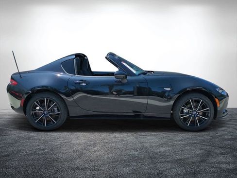 New 2026 MAZDA MX-5 Miata RF Grand Touring RWD image 2