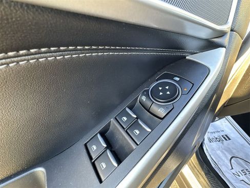 Used 2023 Ford Explorer XLT w/ Equipment Group 202A image 13