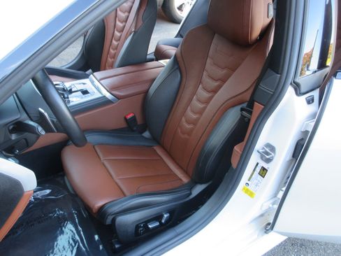 Used 2023 BMW 840i Gran Coupe w/ Driving Assistance Package image 11