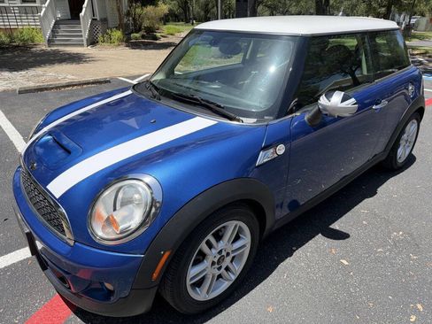 Used 2012 MINI Cooper S FWD image 2
