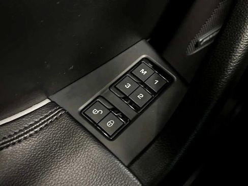 Used 2020 Jaguar F-PACE Premium AWD/4WD image 26