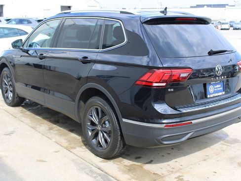 Certified 2023 Volkswagen Tiguan SE image 4