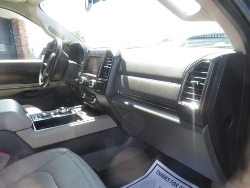Used 2020 Ford Expedition Limited w/ Equipment Group 302A image 18