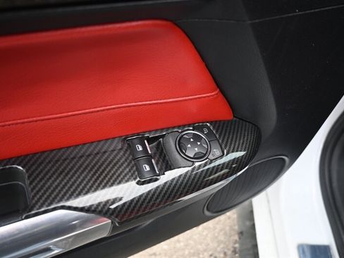 Used 2015 Ford Mustang Coupe image 20