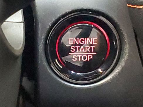 Certified 2025 Honda HR-V Sport image 6