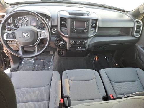 Used 2022 RAM 1500 Big Horn AWD/4WD image 9