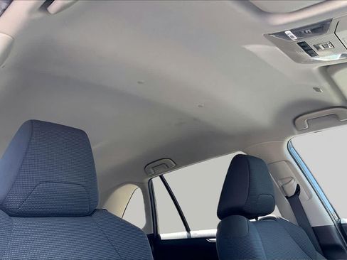 Used 2025 Toyota RAV4 LE FWD image 13