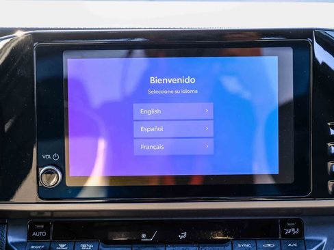 Certified 2025 Toyota Camry SE w/ Convenience Package FWD image 16