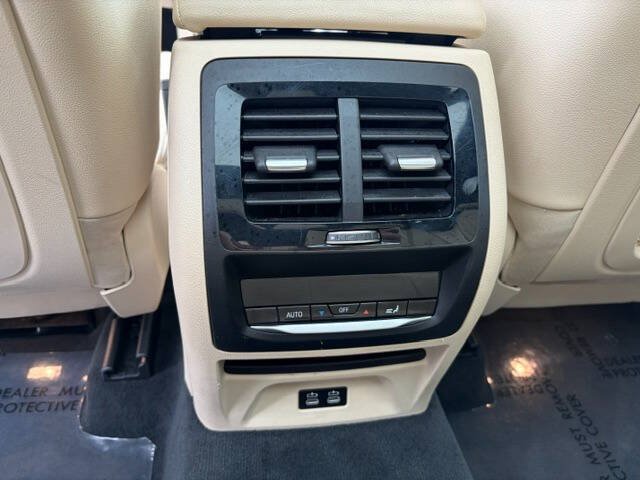 Used 2021 BMW X3 sDrive30i w/ Convenience Package RWD image 12