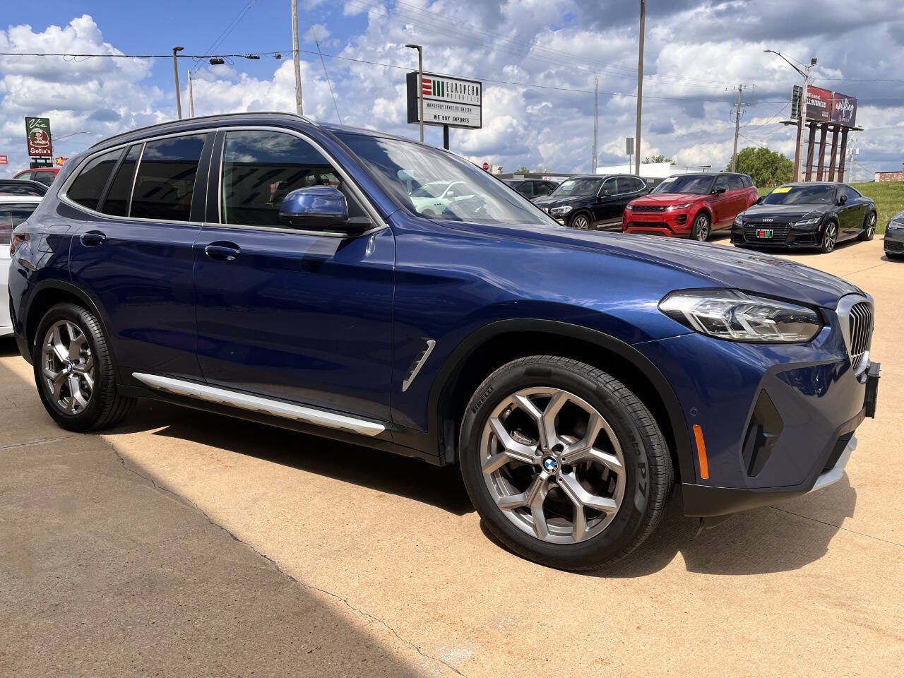 Used 2023 BMW X3 xDrive30i w/ Premium Package AWD/4WD image 6