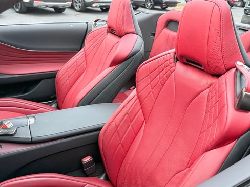 Used 2021 Lexus LC 500 Convertible image 33