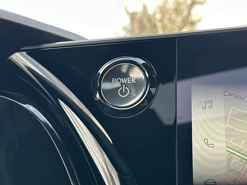 Used 2025 Lexus RX 350h w/ Convenience Package image 25