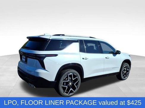 New 2026 Chevrolet Traverse High Country w/ LPO, Floor Liner Package image 3
