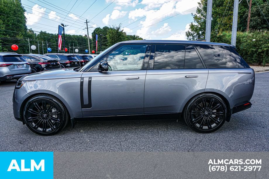 Used 2024 Land Rover Range Rover SE AWD/4WD image 6
