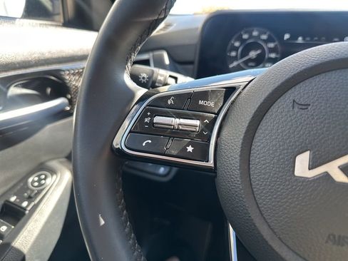 Used 2025 Kia Seltos EX w/ EX Sunroof Package image 20