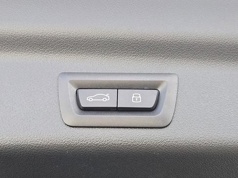 Certified 2023 BMW X1 xDrive28i w/ Convenience Package image 29