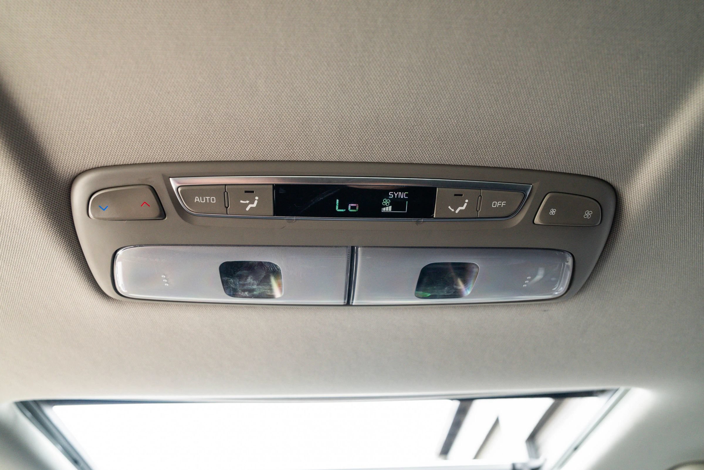 Used 2022 Kia Telluride S AWD/4WD image 36