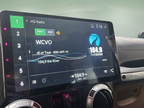 Used 2012 Jeep Wrangler Unlimited Sahara w/ Dual Top Group image 20