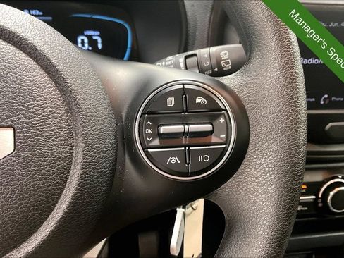 Used 2025 Kia Soul LX FWD image 25